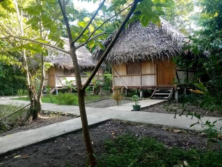 Casa Maya Lívingston Екстериор снимка